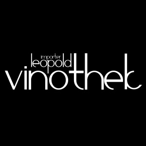 vinothek logo black background 30 x 30